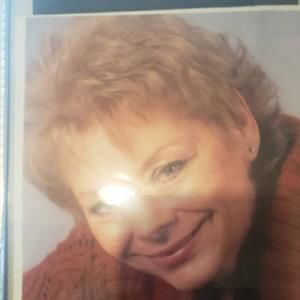 Meet your Posher, Connie